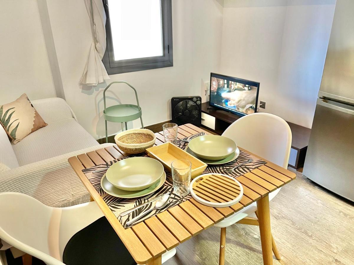 Apartamentos Blanes Petit Bagian luar foto